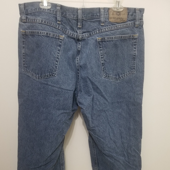 Wrangler relaxed 38 x 30 men's jeans - Picture 5 of 6